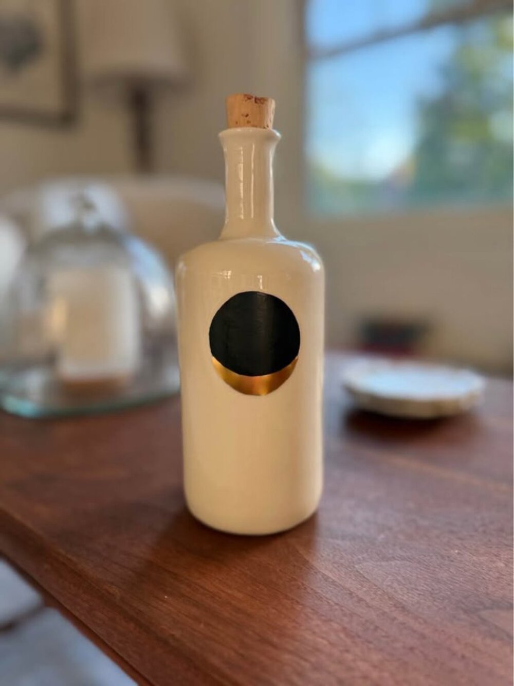 West Elm x Honeycomb Studio Waxing Moon Porcelain Bottle – Black & 22K Gold